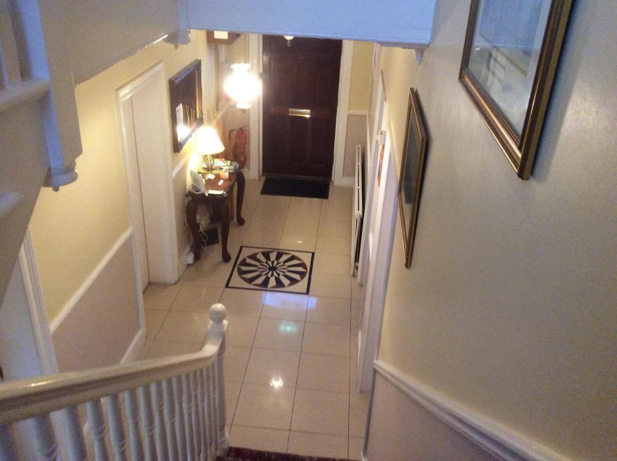 דרוגדה Roseville Lodge B&B מראה חיצוני תמונה
