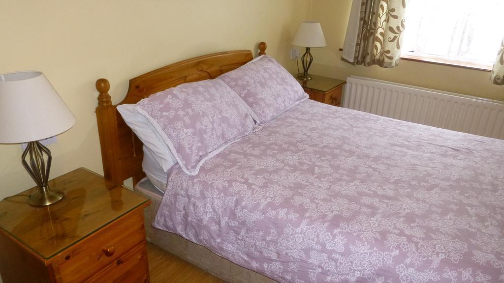דרוגדה Roseville Lodge B&B חדר תמונה
